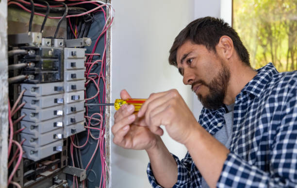 Professional Electrician in Port Barrington, IL